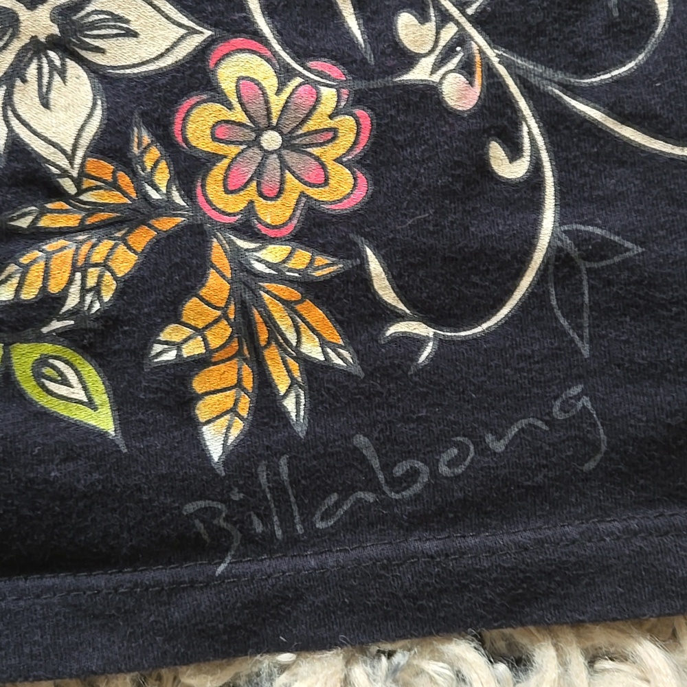 Billabong Women's Tie Around Tank Top - Picture 2 of 6